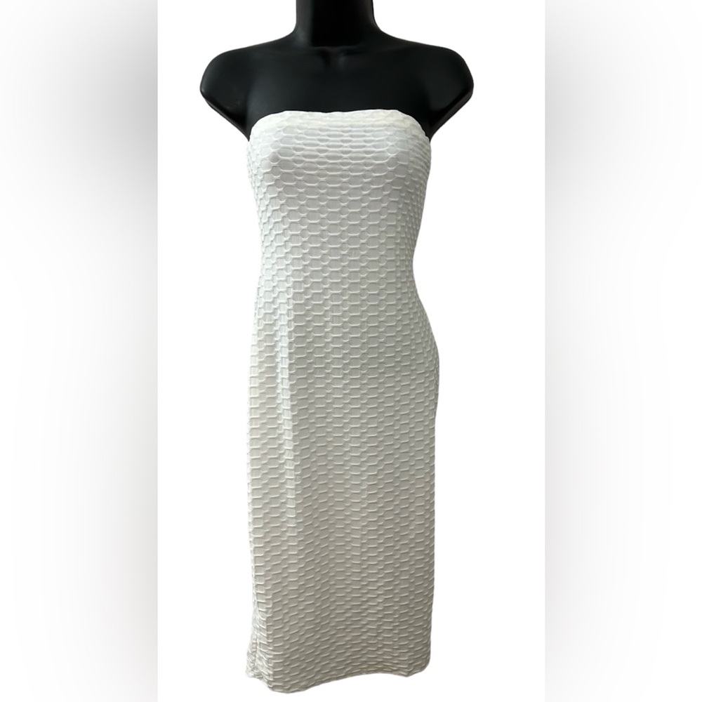 FASHION NOVA Ivory Tube Midi Dress Women’s Size Medium NWT